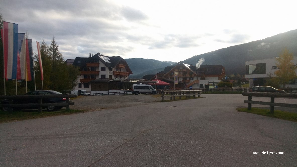 Aineck-Lift, Talstation Parkplatz — foto