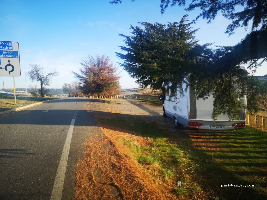 (05002) Ávila - 25 Carretera Salamanca — foto 3