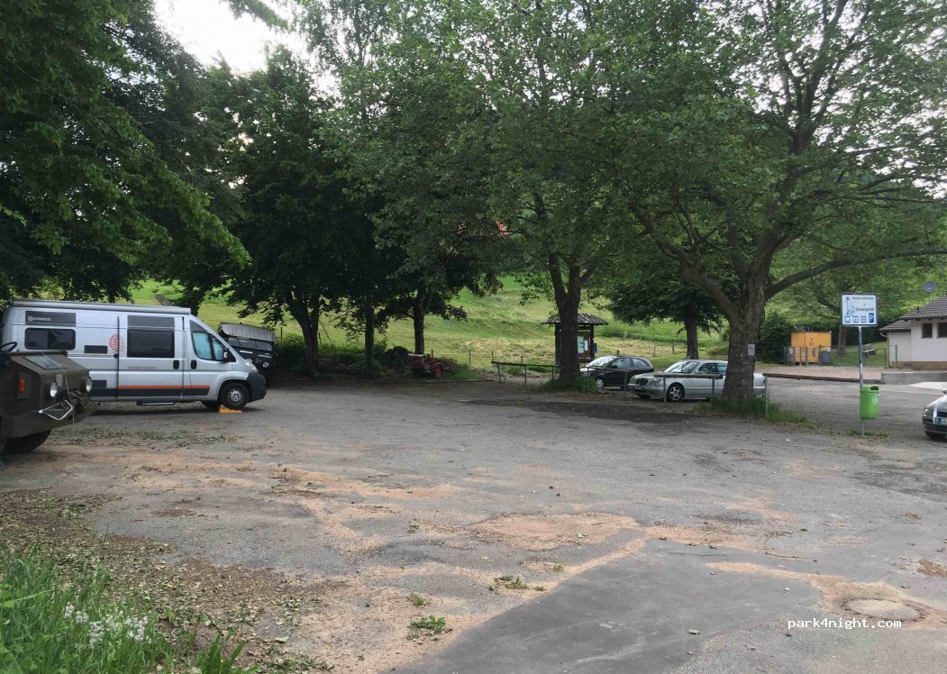 Wohnmobilstellplatz am Schwimmbad Schweigmatt — foto