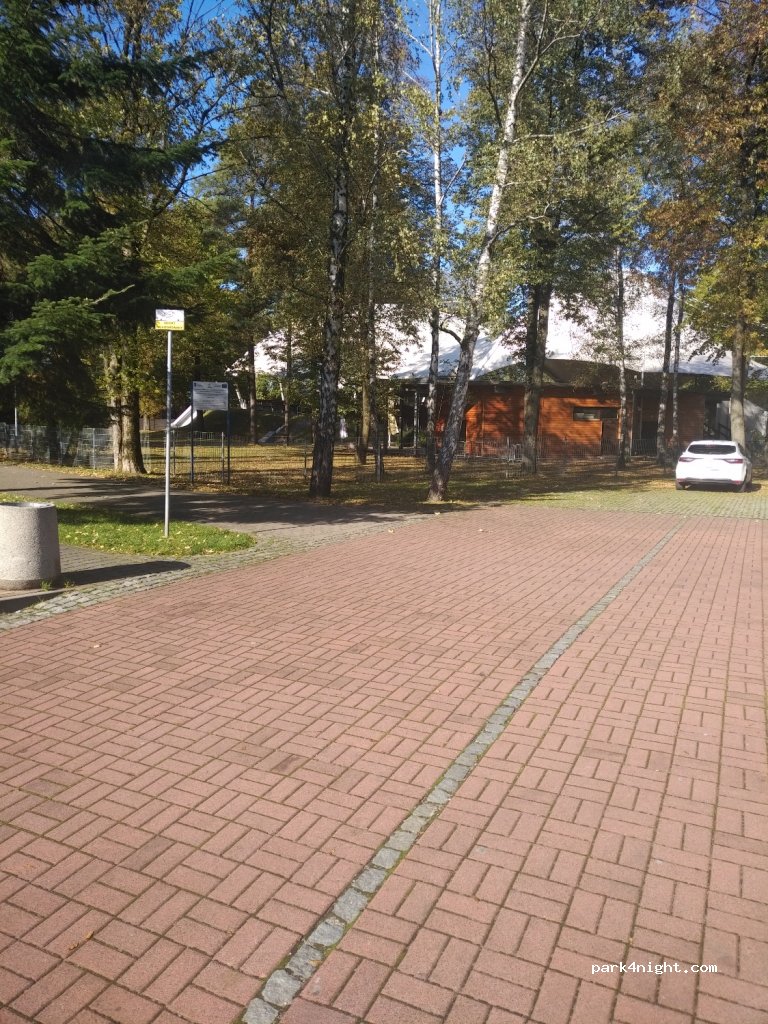 (43-450) Ustroń - 20 Parkowa — foto