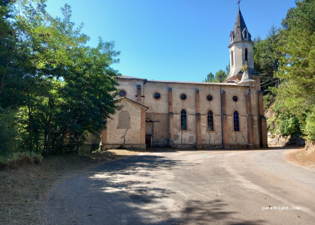 (30530) La Vernarède - Rue de l'Église — foto