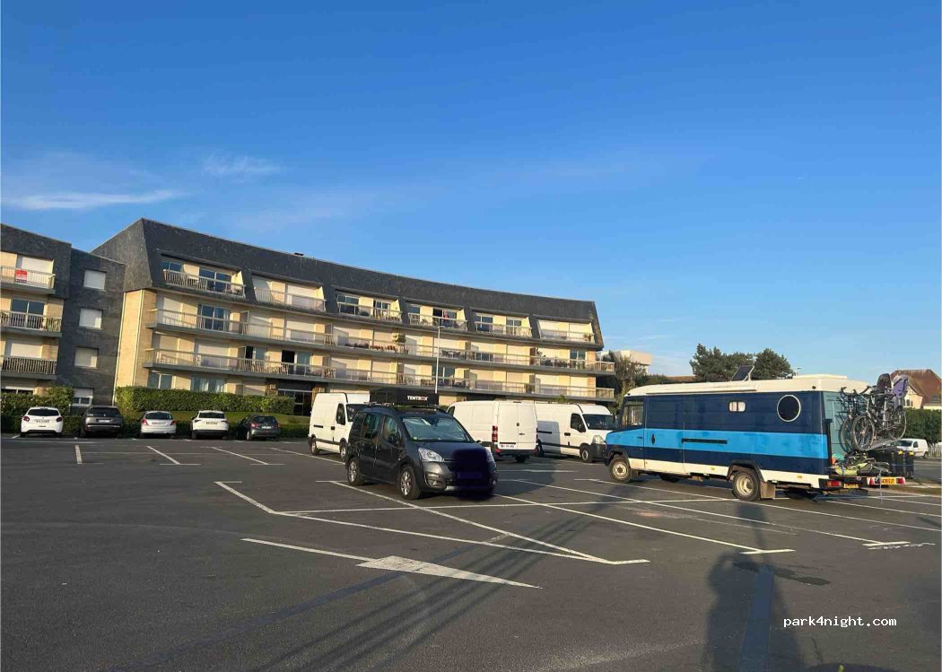 Parking Alfred Thomas — foto 2