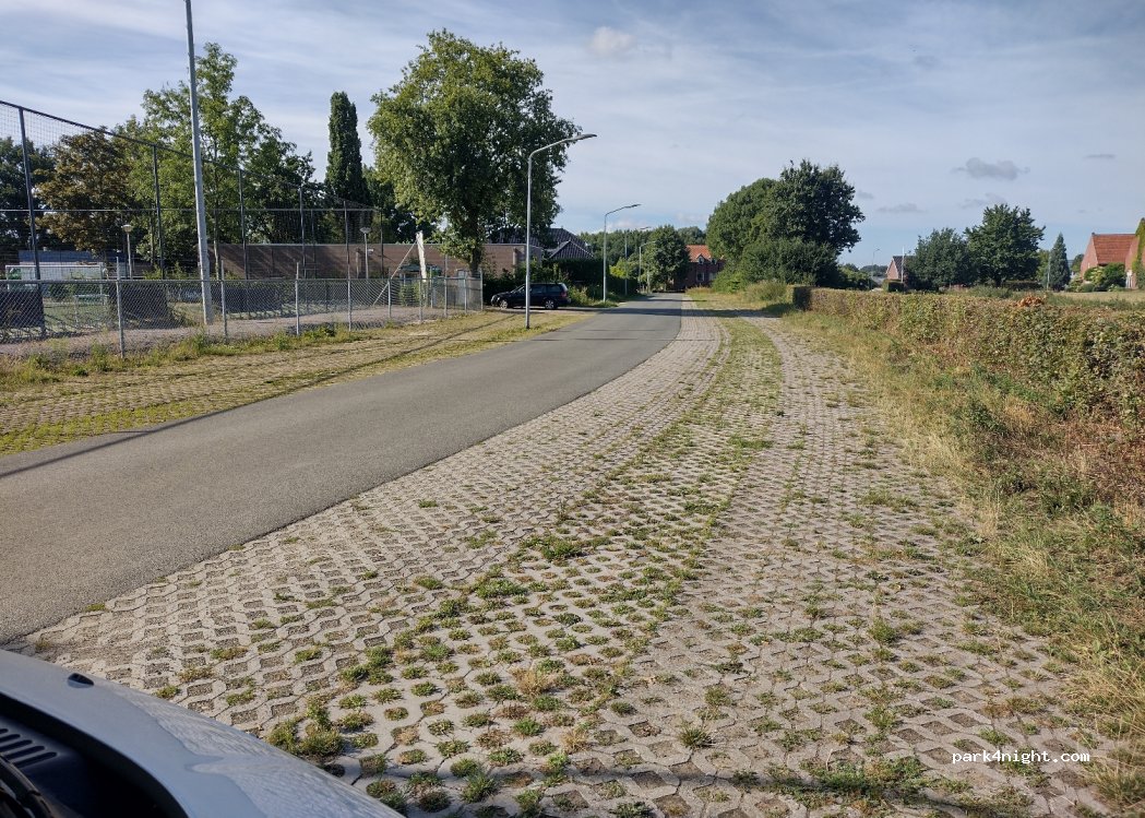 (5916 NN) Venlo - 4 Lovendaalseweg — foto