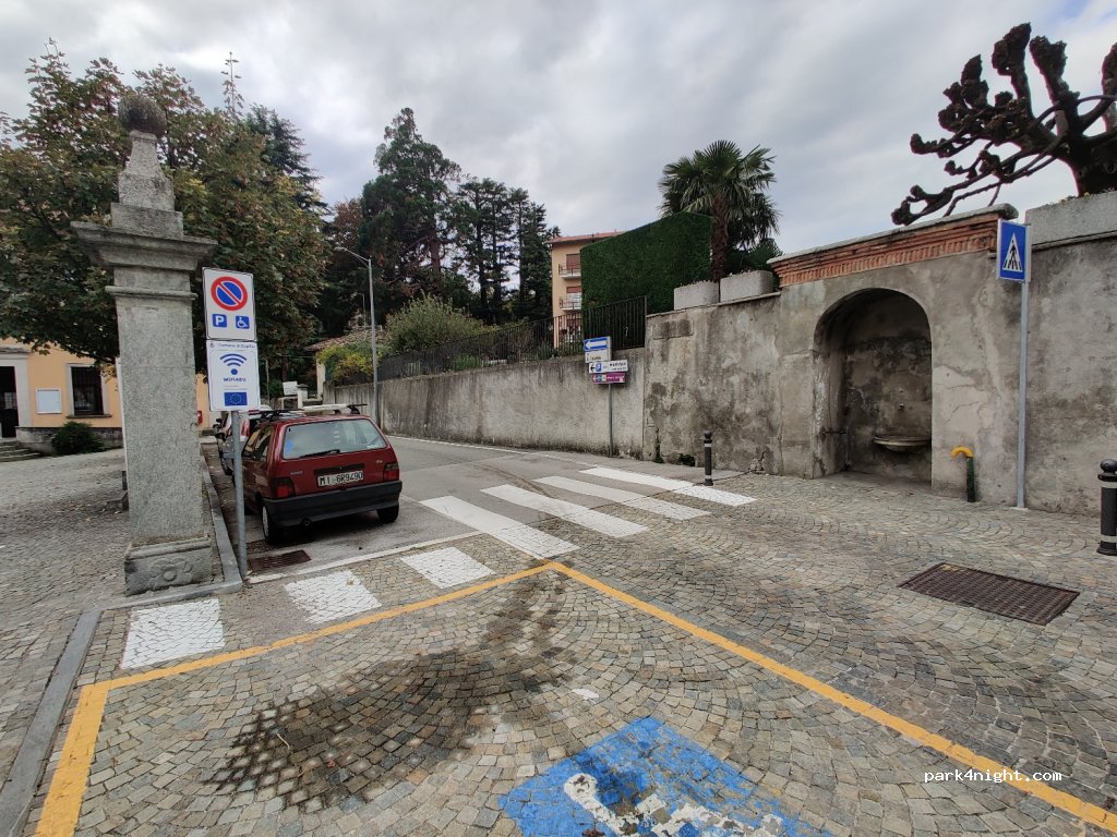(22030) Corneno-galliano-carella Mariaga - 4 Via Parini — foto