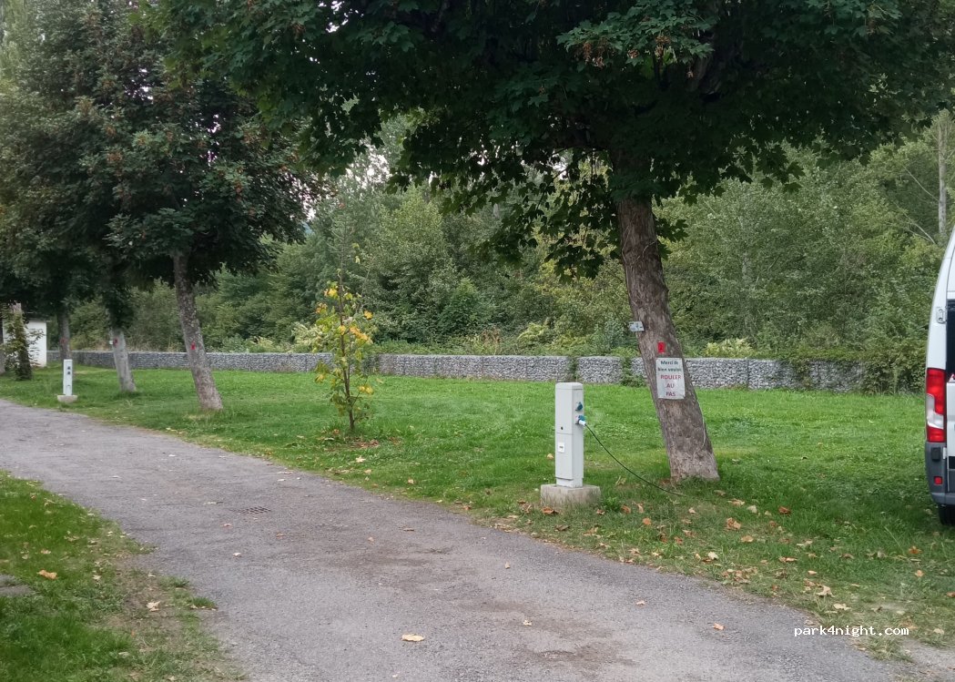 Camping municipal Loures-Barousse — foto 3