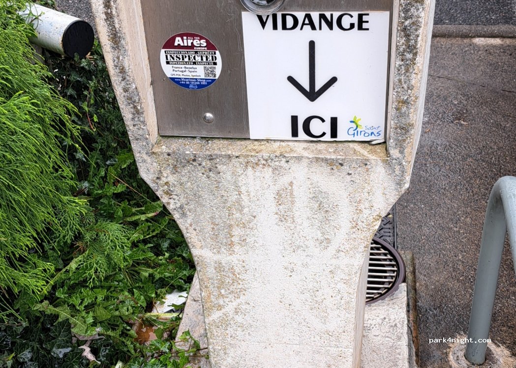 (09200) Saint-Girons - 22 Avenue Aristide Berges — foto 3