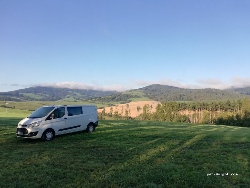 (027 44) Štefanov nad Oravou - Unnamed Road — foto