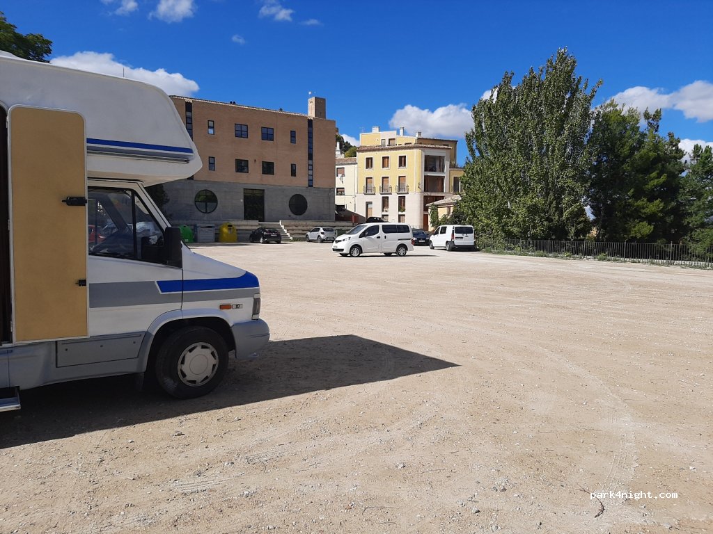 (03410) Biar - 7A Calle Pasos — foto