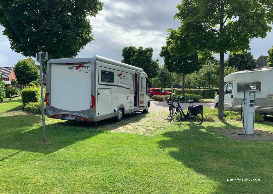Wohnmobilstellplatz am Haus Ringerbrüggen — foto 2