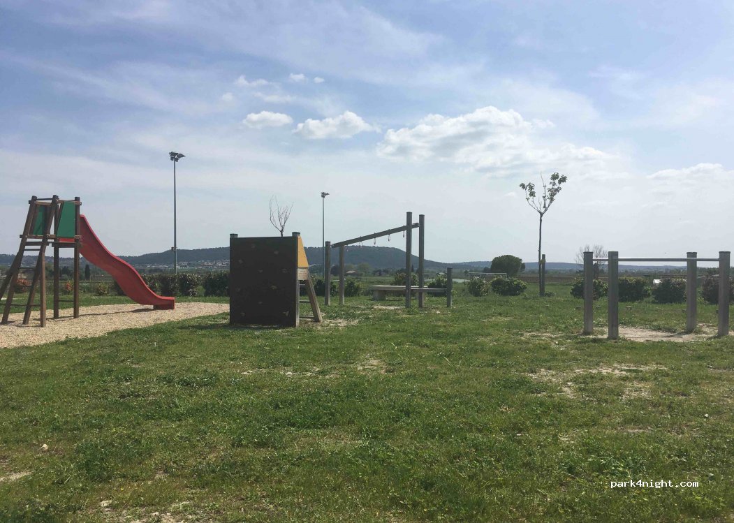 (30870) Saint-Côme-et-Maruéjols - 365 Route Neuve — foto 3