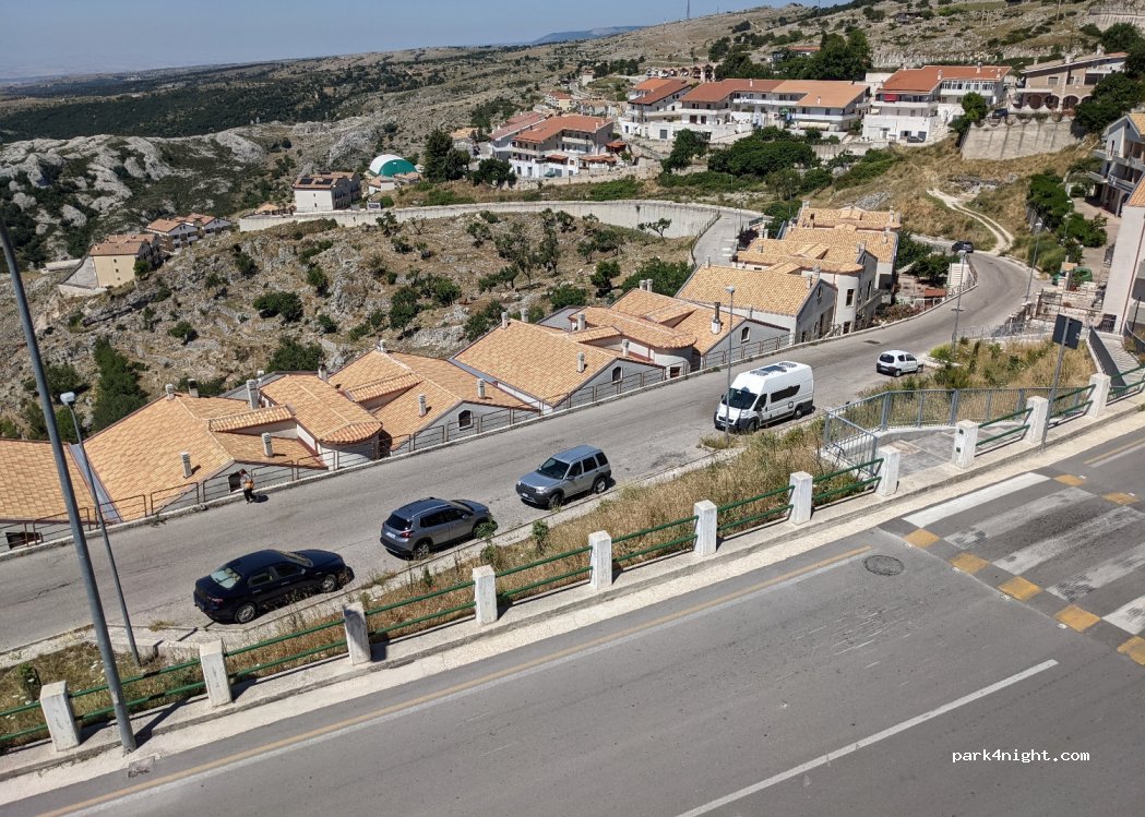 (71037) Monte Sant'Angelo - 34 Via degli Angioini — foto 2