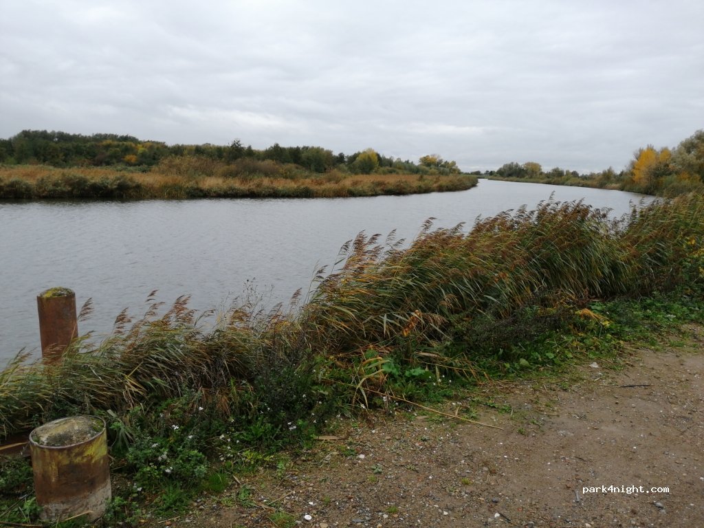 (4161 BL) Heukelum - 2 Nieuwe Zuiderlingedijk — foto