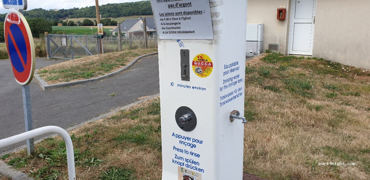 (14570) Clécy - Rue Rue du Stade — foto 2