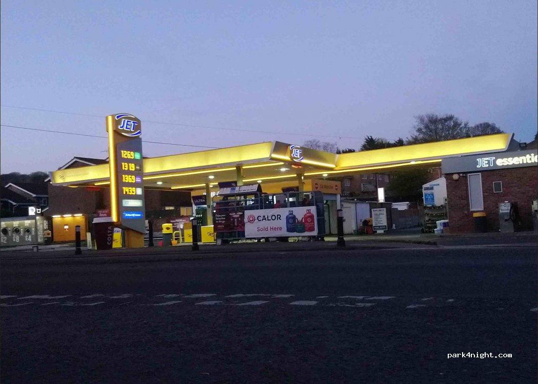 (BN14 0AB) Worthing - 42 Findon Road — foto 2