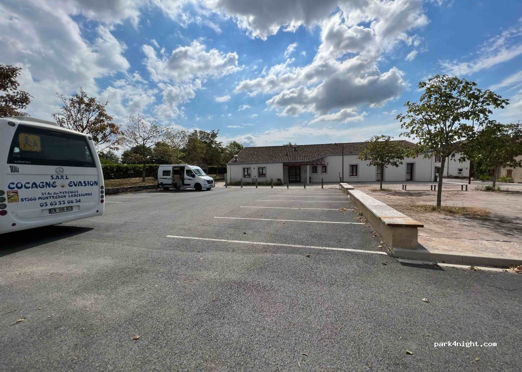 (81120) Terre-de-Bancalié - Saint-Antonin — foto 3