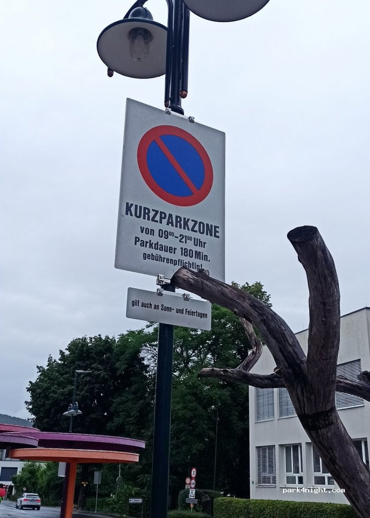 Parkplatz Franz-Baumgartner-Platz — foto