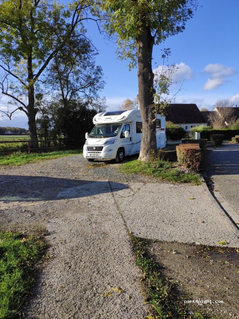 (60270) Gouvieux - 90 Rue Paul Bert — foto 2