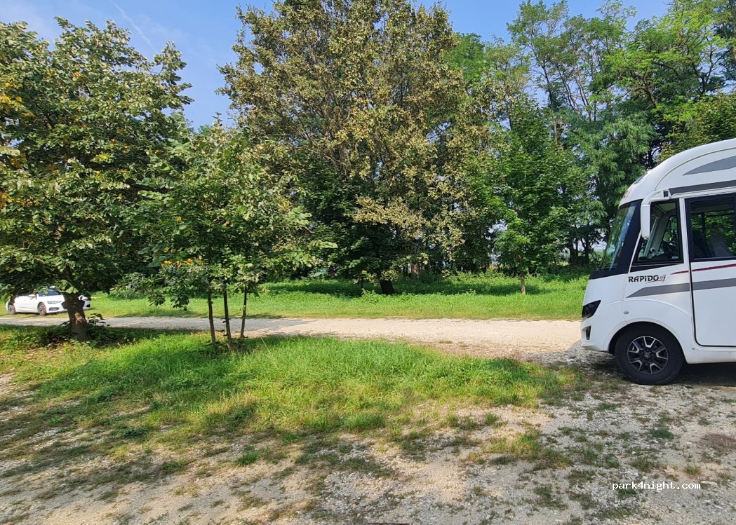 (9918) Felsőmarác - Unnamed Road — foto