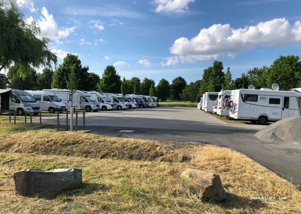Wohnmobilstellplatz Kassel — foto