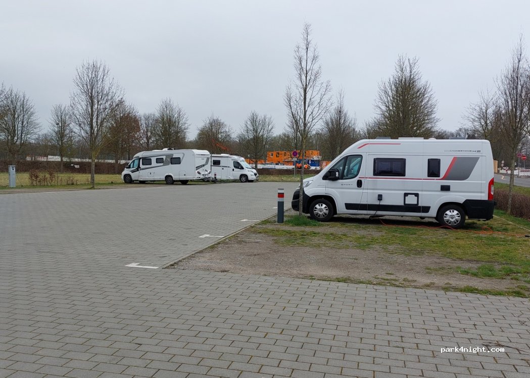 Wohnmobilstellplatz Kassel — foto 4