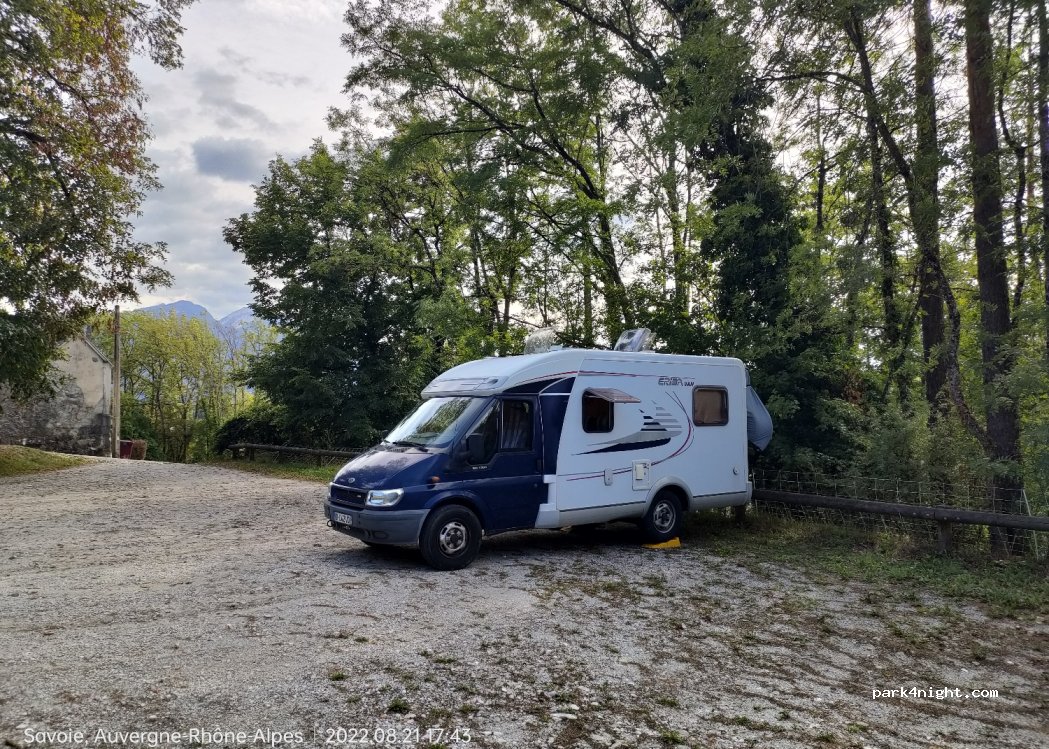 (73360) Les Échelles - Rue de Regardieu — foto 2