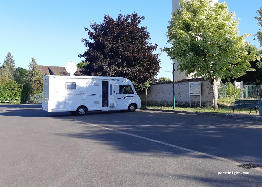 (45500) Saint-Gondon - 9-11 Rue du Petit Clou — foto