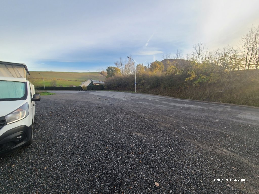 (12100) Millau - Chemin de la Salle — foto 3