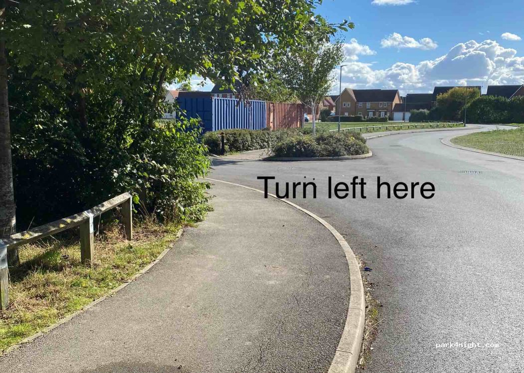 (HU8 8AG)  - 15 Simpson Crescent — foto