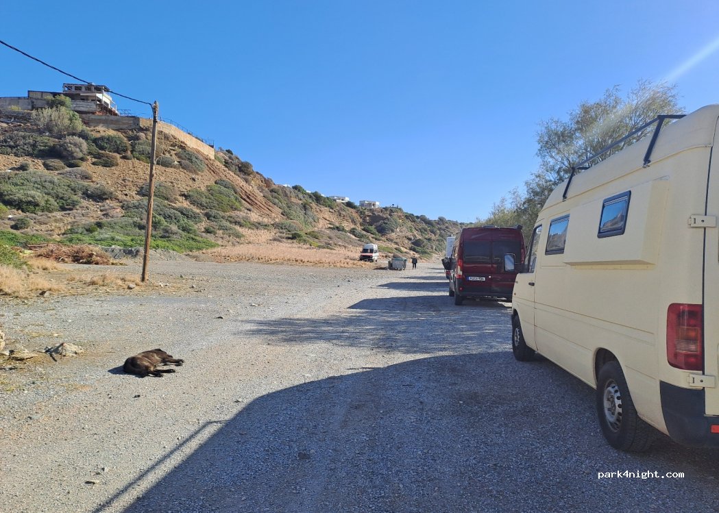 (700 10) Tsoutsouros - Unnamed Road — foto 5