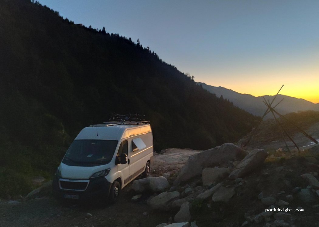 (53780) Çamlıhemşin - Unnamed Road — foto 2