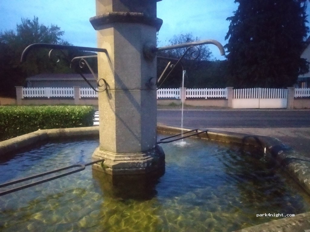 (70270) Ternuay-Melay-et-Saint-Hilaire - 3 Route des Vosges — foto