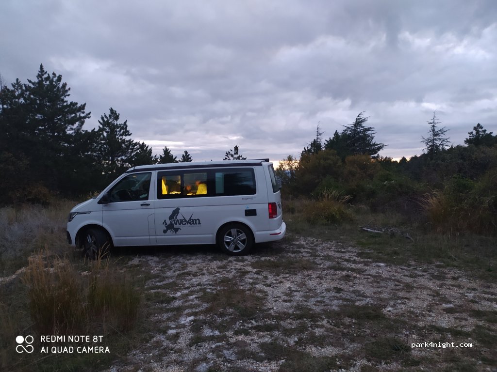 (84340) Beaumont-du-Ventoux - D974 — foto