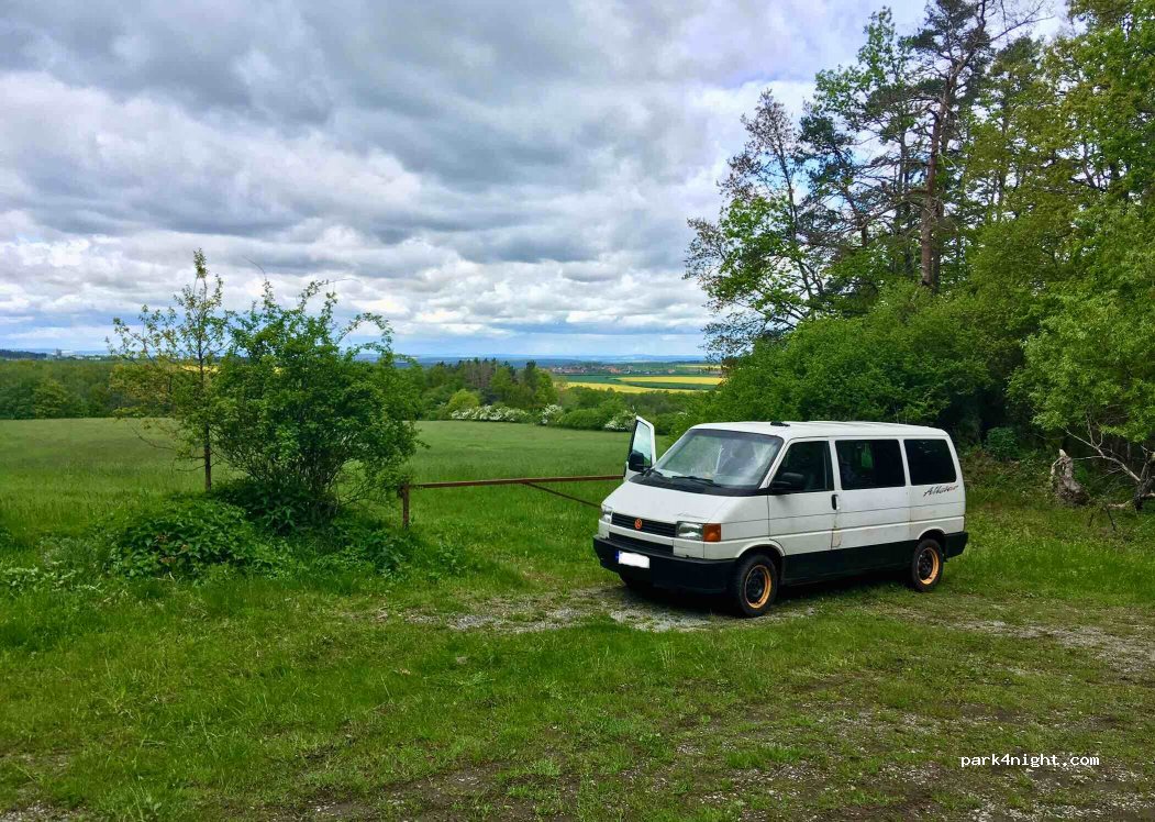 (332 09) Útušice - Unnamed Road — foto
