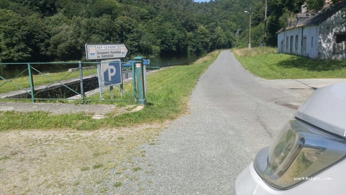 (22530) Mûr-de-Bretagne - Guerlédan — foto