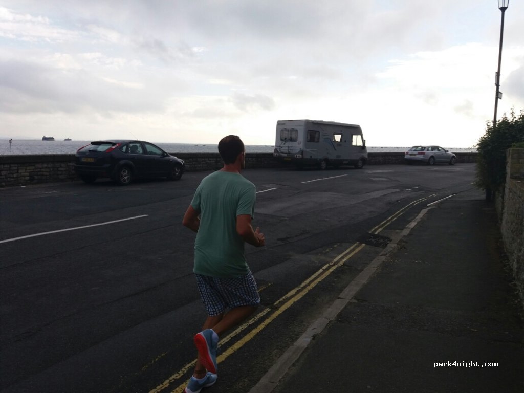 (PO34 5AW) Seaview - Springvale Road — foto 2
