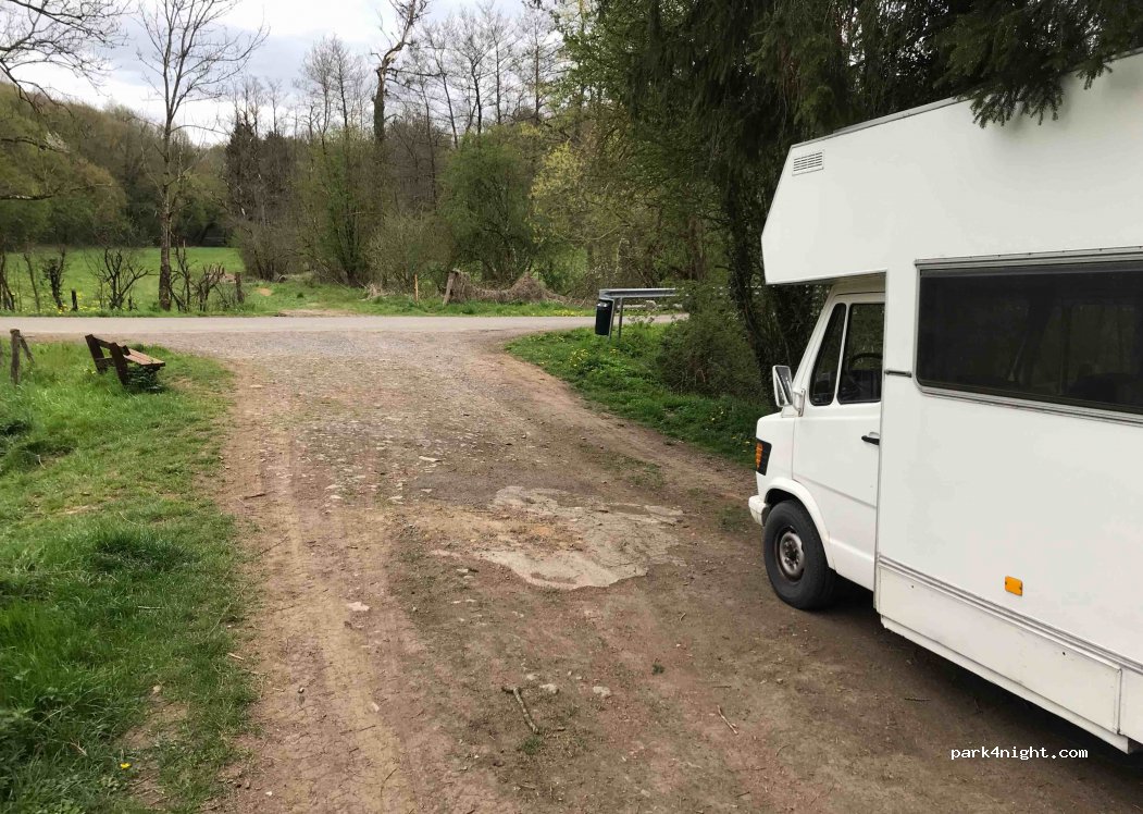 (6941) Durbuy - Rue de la Brassine — foto
