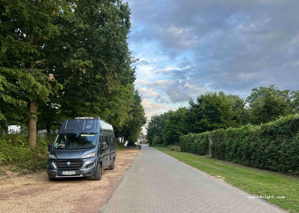 (52428) Jülich - 17 An der Rur — foto 3
