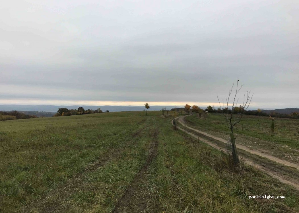 (687 04) Jankovice - — foto 2