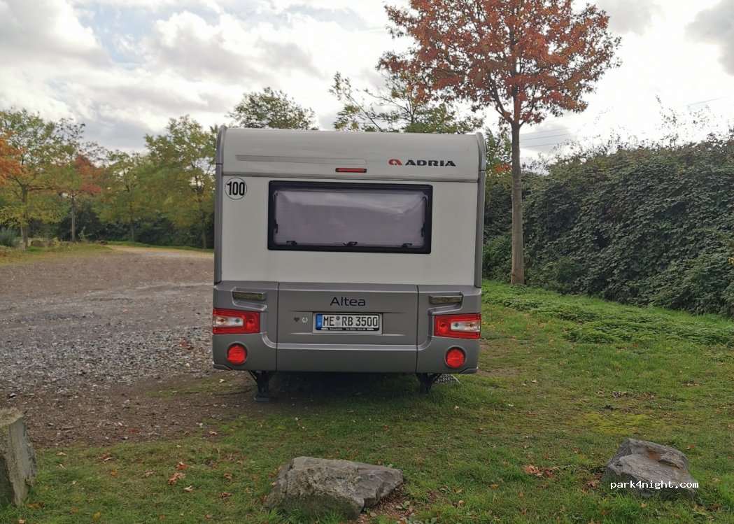 Parkplatz 2 Üttelsheimer See — foto