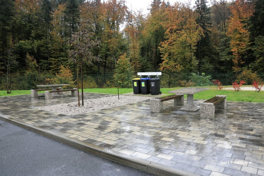 (8210) Dolenji Podboršt pri Treb. -  Pluska - Hrastje — foto 2