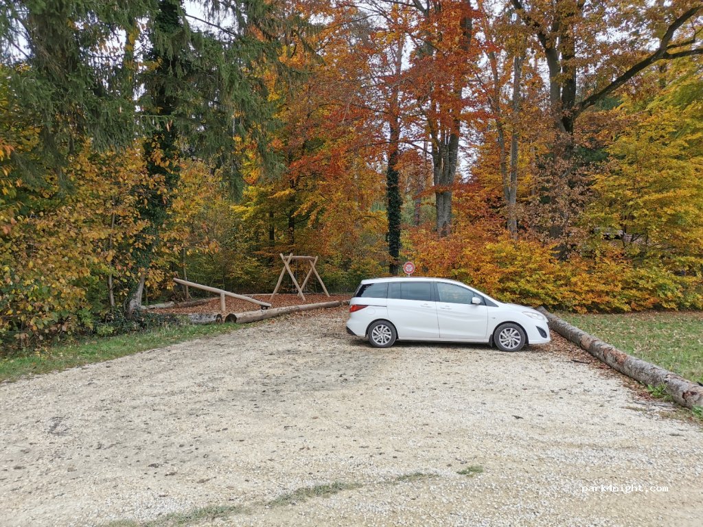 (3284) Fräschels - Im Holz — foto 3