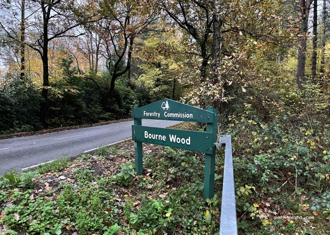 (GU103RW) Farnham - Tilford Road — foto