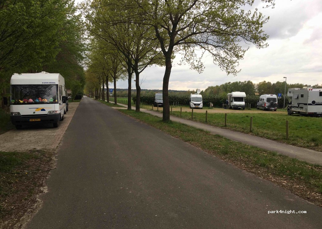 Wohnmobilstellplatz am Erikasee — foto 2