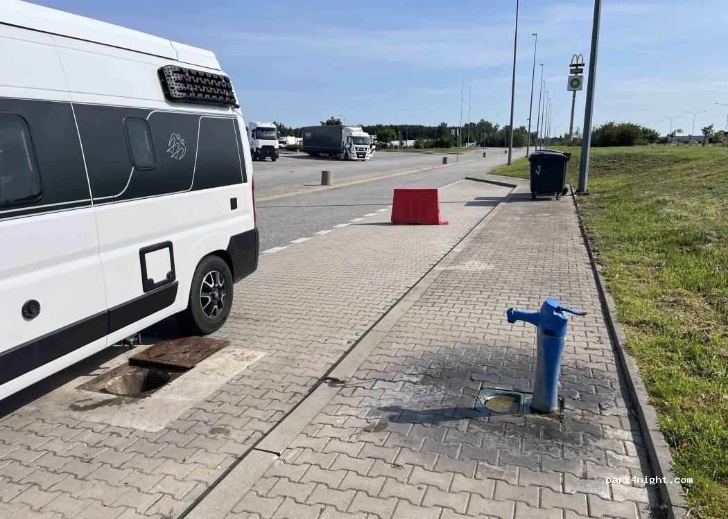 (99-311)  - Autostrada Wolności — foto 3