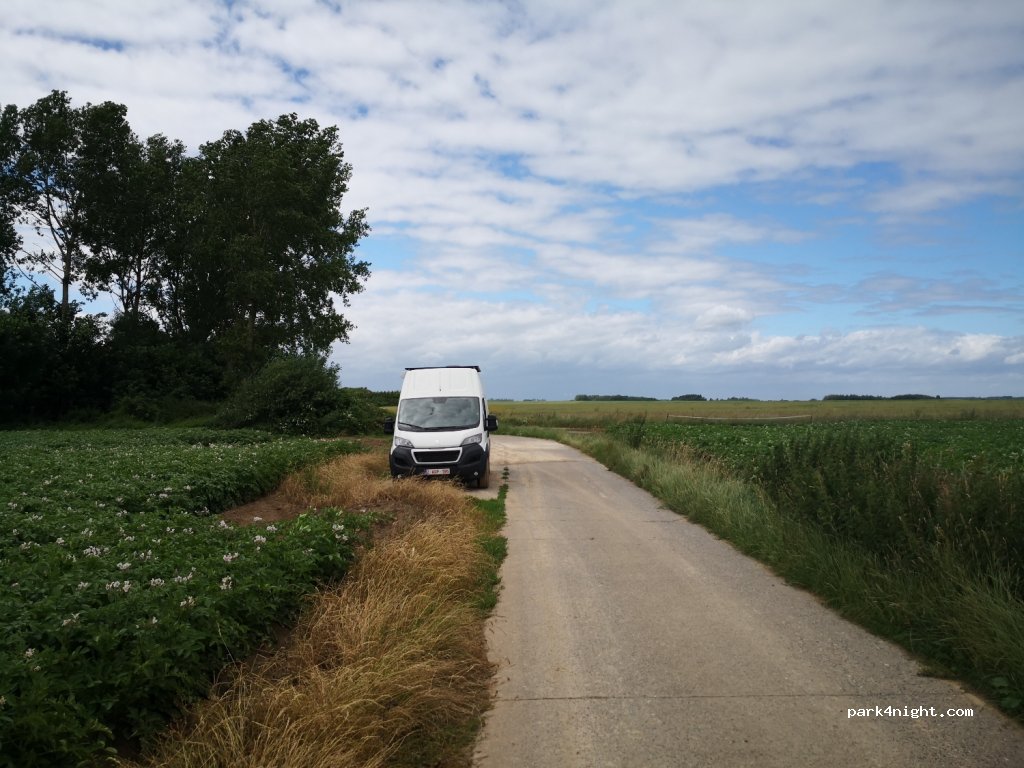 (5081) La Bruyère - Unnamed Road — foto 2