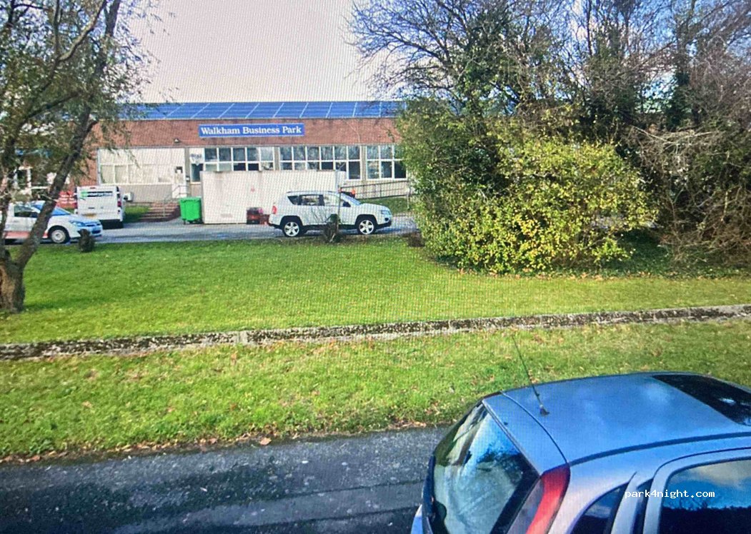 (PL5 3LR)  - 9 Burrington Way — foto 2