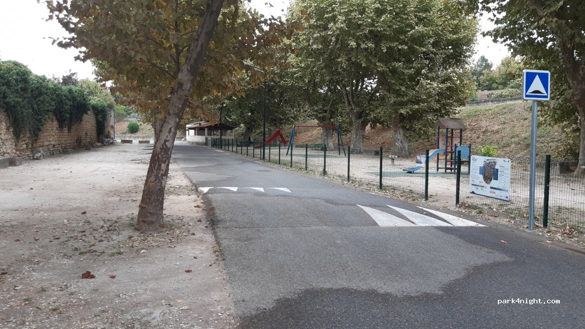 (84860) Caderousse - 12 Impasse Camille Roche — foto