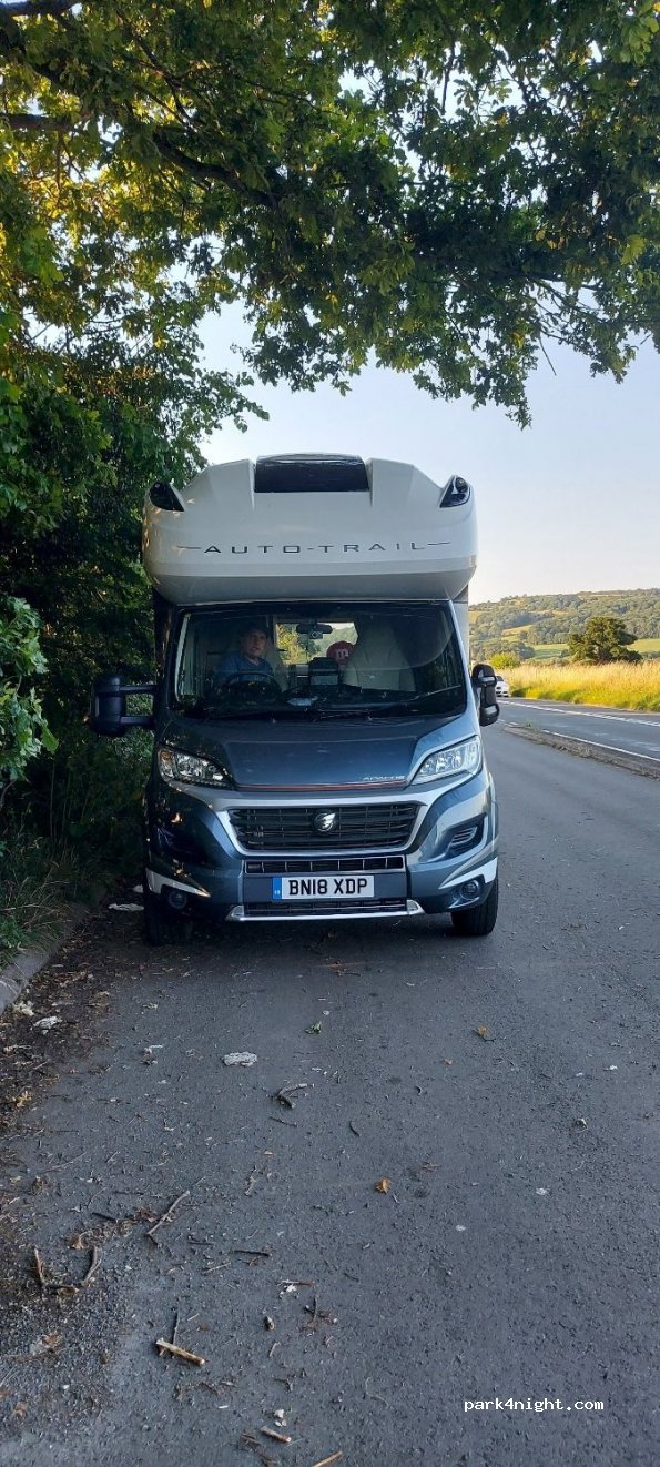 (GL20)  - Moreton Lane — foto