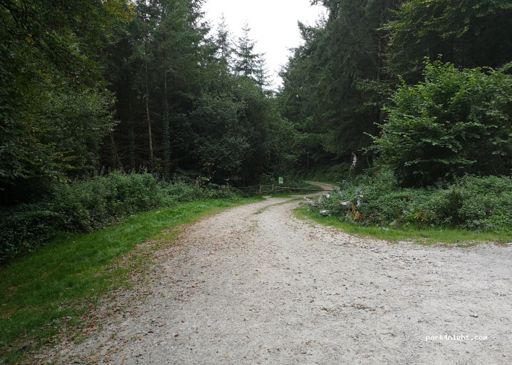 (PL14 4QY)  - Unnamed Road — foto 3