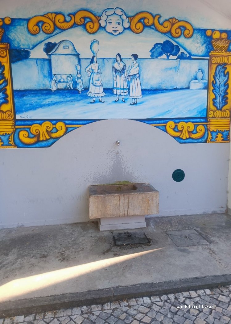 (8550-455) Monchique - 7 Largo dos Chorões — foto